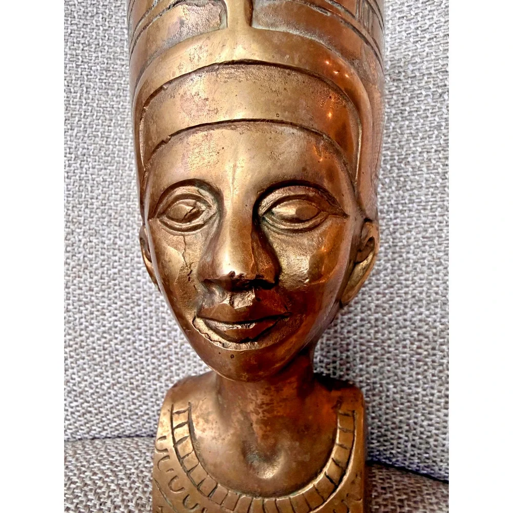 Vintage 1970s Brass Nefertiti Bust Egyptian Revival Statue 9